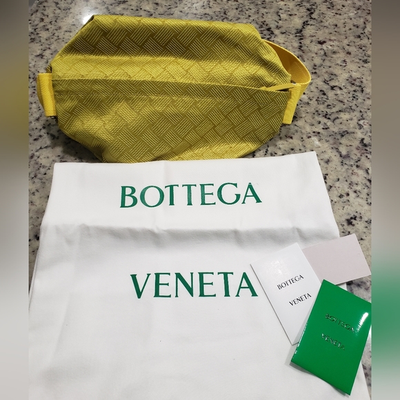 Bottega Veneta multifunctional case Jacquard **PLEASE READ DETAILS** - Picture 6 of 11
